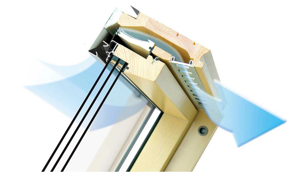 Вентиляционый клапан мансардного она