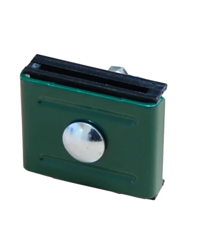 Крепление скоба (болт М6x25+гайка антивандальная М6) RAL6005