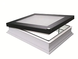 Зенитный люк Fakro DXW DW6 — пешеходный, для эксплуатируемой кровли