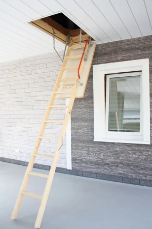 Чердачная люк-лестница Döcke Premium в Туле фото