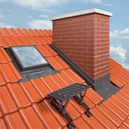 Окно-люк Fakro WGI с универсальным окладом в Туле фото