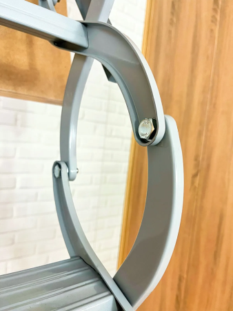 Чердачная люк-лестница Fakro LSТ Lite с утеплением в Туле фото