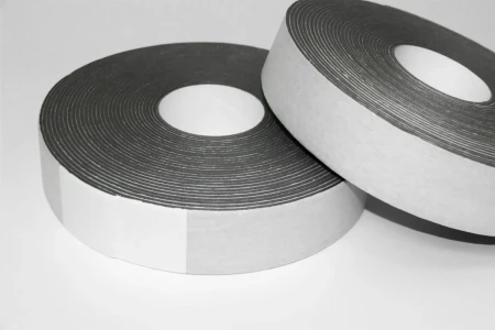 Уплотнительная клейкая лента Fakro HausBand P 30x0,05 м в Туле фото