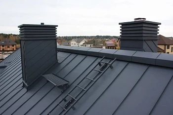 Фальцевая кровля. Отделка труб