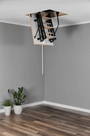 Чердачная люк-лестница Oman Складная комбинированная 4-х секционная Mini Polar в Туле фото