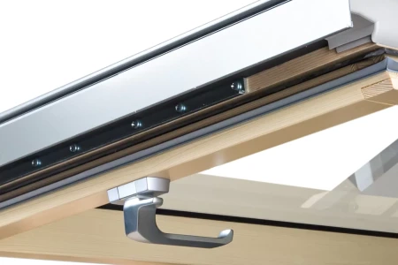 Мансардное окно Fakro Profi FTP-V U4 в Туле фото