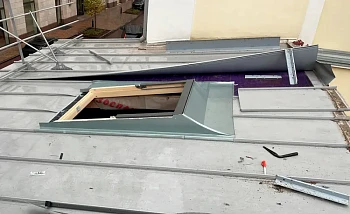 Как установить мансардное окно в готовую крышу?