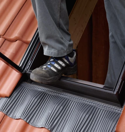 Окно-люк Velux GVT 0059 в Туле фото