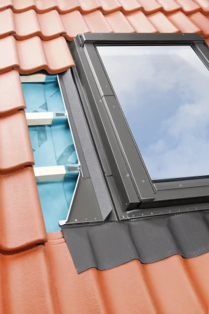 Оклад Fakro EZV для профилированной кровли в Туле фото