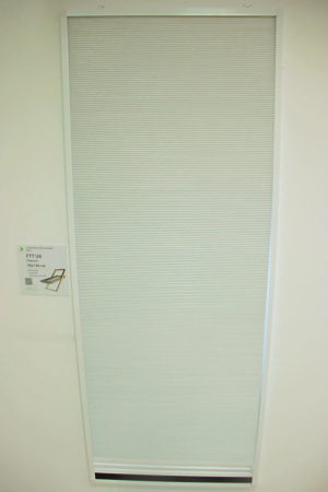 Шторы и москитные сетки 2 в 1 Fakro Штора и  AMD Duet Blackout в Туле фото