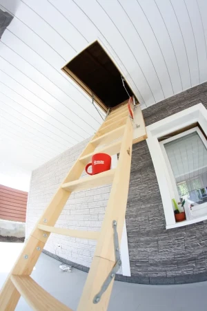 Чердачная люк-лестница Döcke Premium в Туле фото