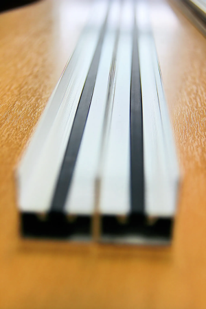 Шторы и москитные сетки 2 в 1 Fakro Штора и  AMD Duet Blackout в Туле фото