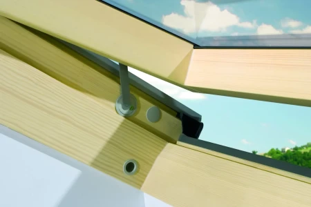 Мансардное окно Fakro Profi FTP-V U4 в Туле фото