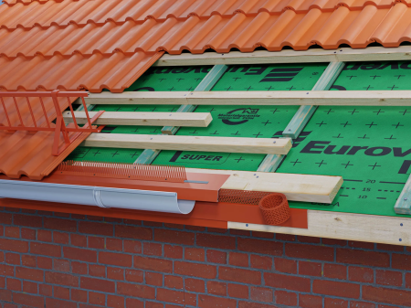 Решетка свеса Eurovent EAVES GRATE 100x5000 мм в Туле фото