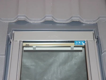 Оклад Fakro EZV-RU для профилированной кровли в Туле фото Оклад Fakro EZV-RU для профилированной кровли в Туле фото