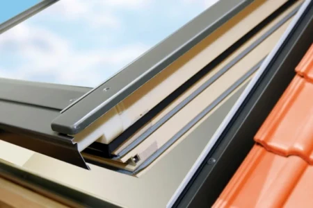 Мансардное окно Fakro LUX FTT U6 Thermo в Туле фото