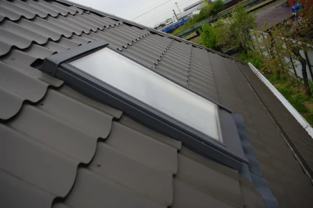 Мансардное окно ВиЛайт без октрывания с окладом в Туле фото